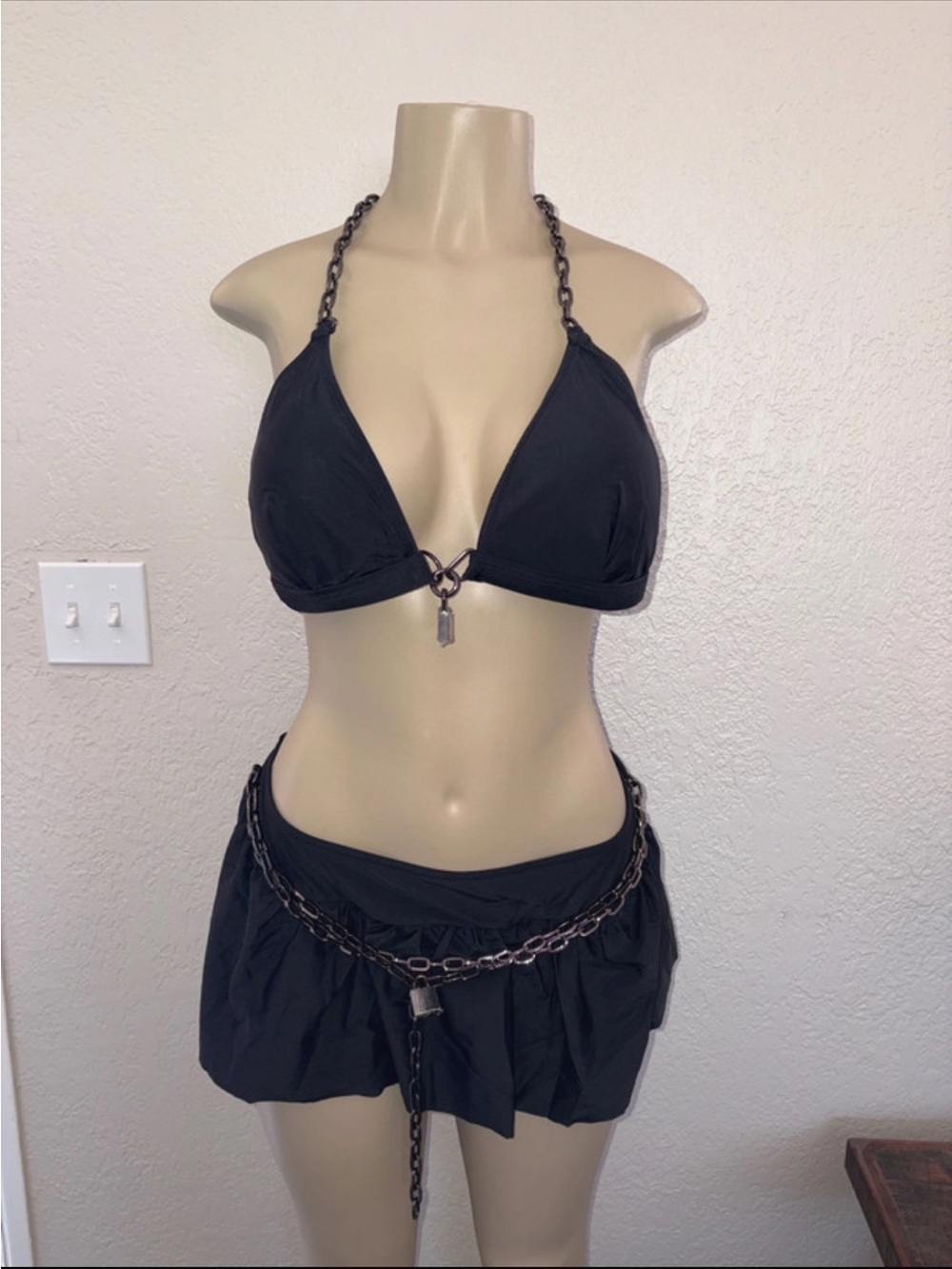 V - #DK995- Dolls Kill Widow Goth Black with Chains Bikini Set - 1X - Picture 1 of 10